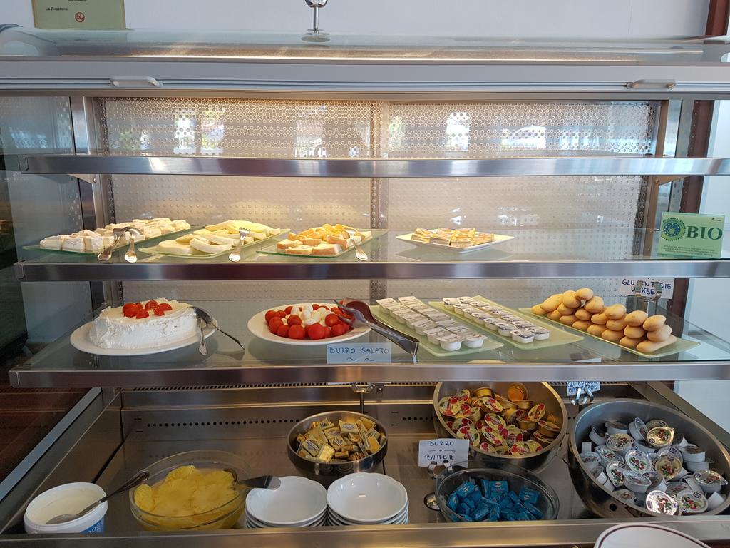 Hotel Vina De Mar Lignano Sabbiadoro Ngoại thất bức ảnh