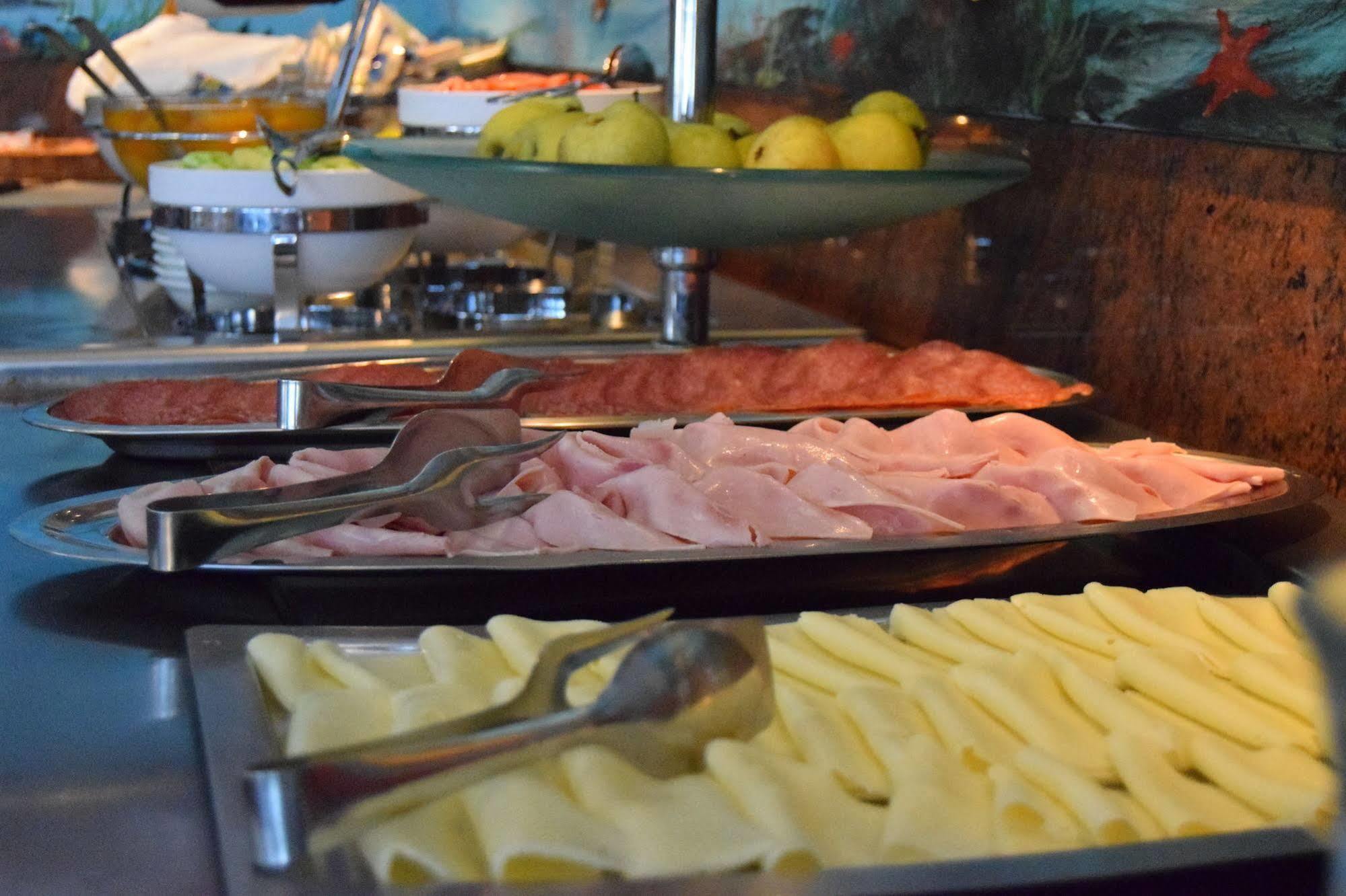 Hotel Vina De Mar Lignano Sabbiadoro Ngoại thất bức ảnh