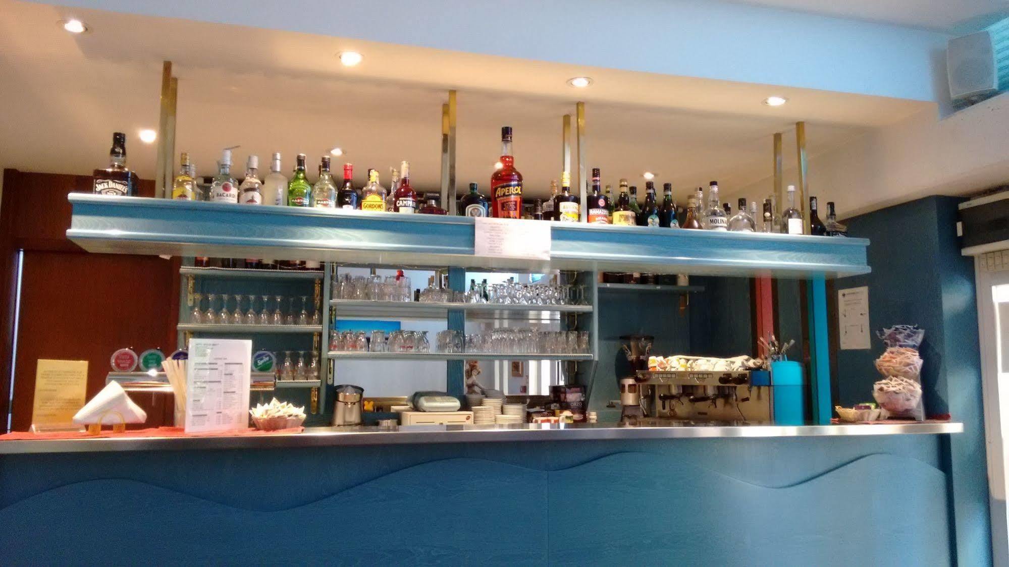 Hotel Vina De Mar Lignano Sabbiadoro Ngoại thất bức ảnh